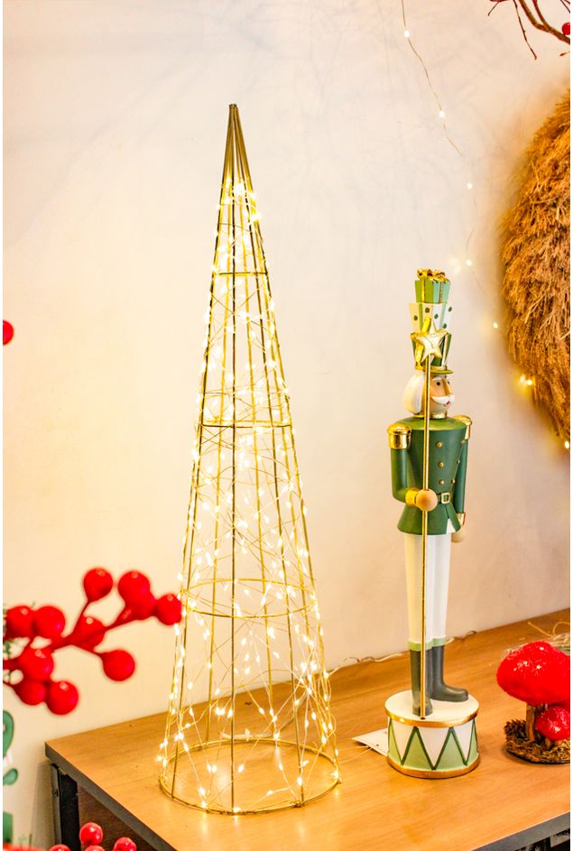 Arvore Decorativa Vazado Com Leds M Natal Arvore Decorativa Vazado Com Leds M Natal